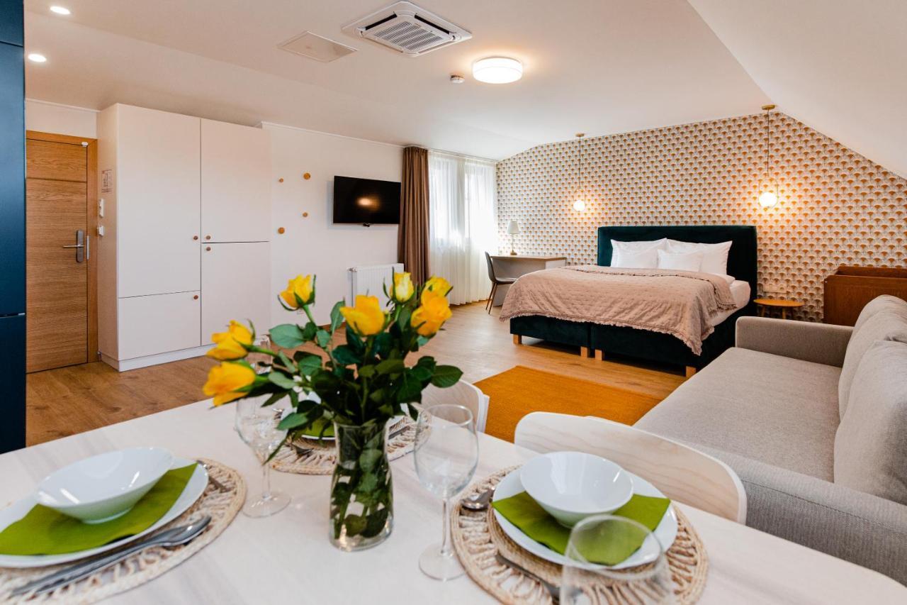 H11 Rooms Эстергом Экстерьер фото