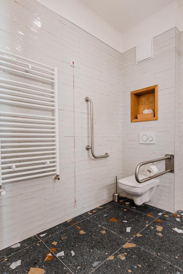 H11 Rooms Эстергом Экстерьер фото